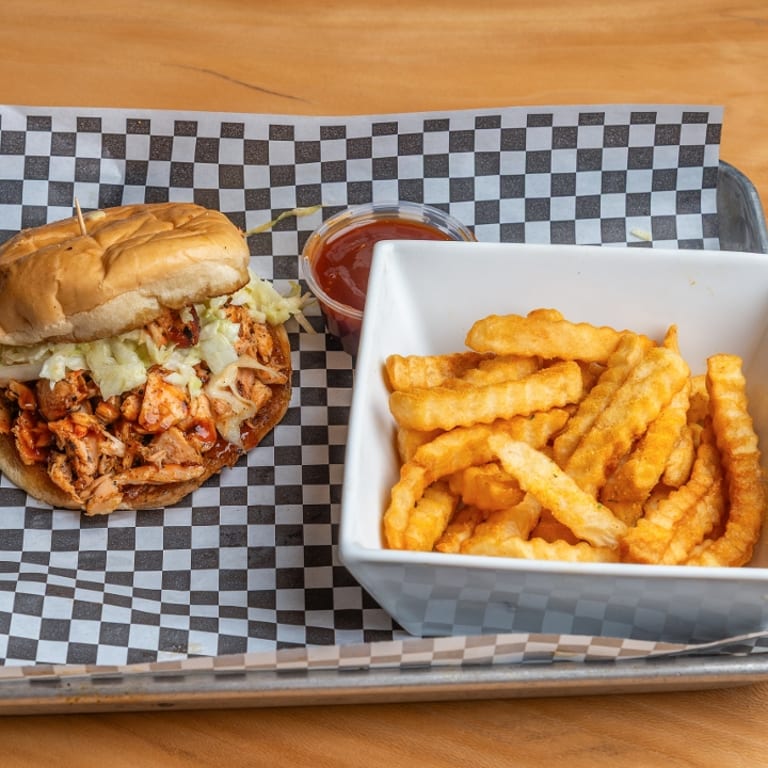 Crunchy French Fries: A Southern Staple