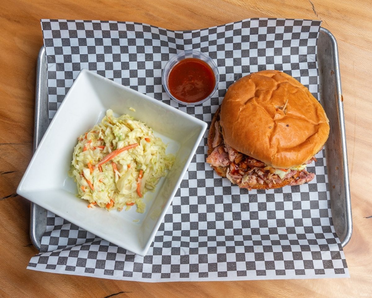 Pulled Chicken Sandwich Combo